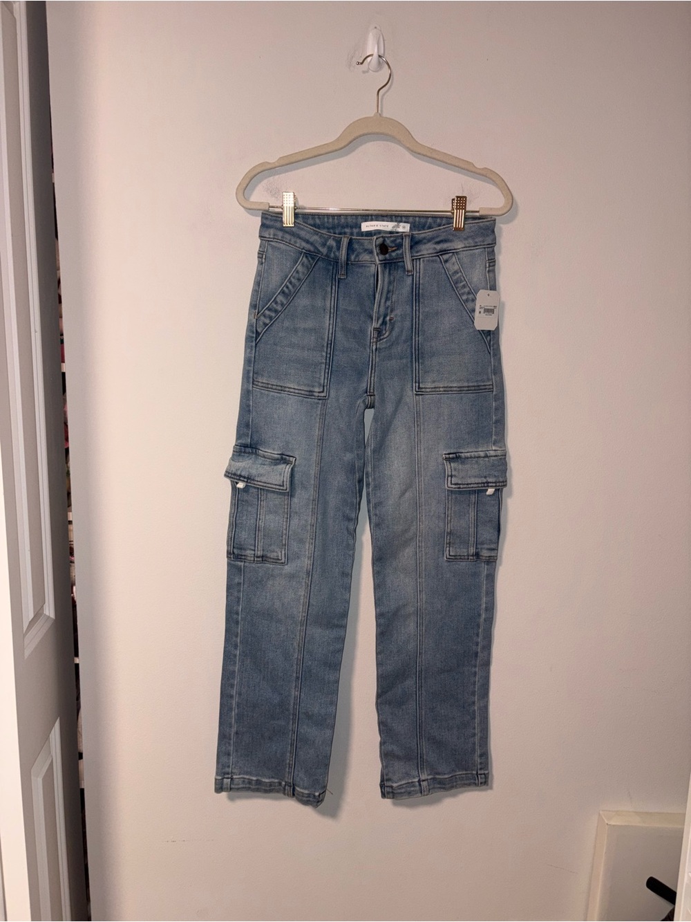NWT Altar’d State High Waisted Cargo Straight Leg Jeans 25